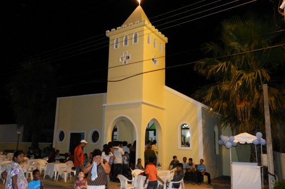 Mais uma Igreja na Diocese de Campos alvo de vandalismo e roubo na Diocese de Campos