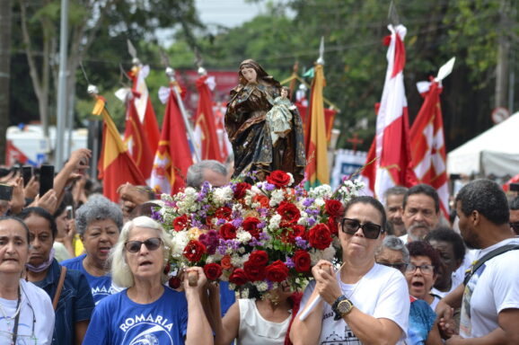 Após três anos, Romaria do Pilar voltou a ser celebrada presencialmente pelos fiéis da Baixada Fluminense