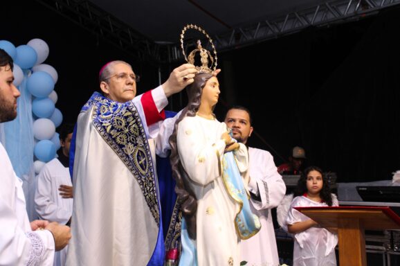 7 mil fiéis participam do encerramento do I Congresso Mariano da Diocese de Barra do Piraí – Volta Redonda