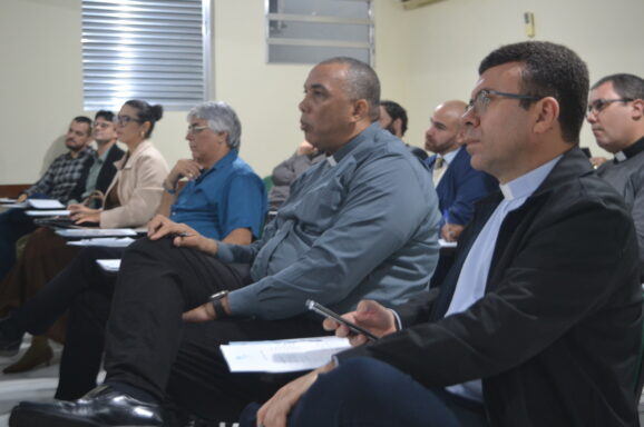 Regional Leste 1 promove encontro com ecônomos e assessores jurídicos das dioceses do Rio de Janeiro