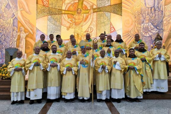 Dom José Ubiratan celebra 50 anos de sacerdócio com missas em Aparecida e Itaguaí