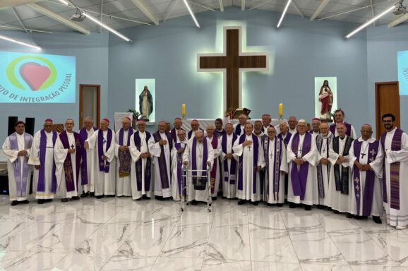 Encontro dos Bispos Eméritos reforça comunhão e missão da Igreja no Brasil
