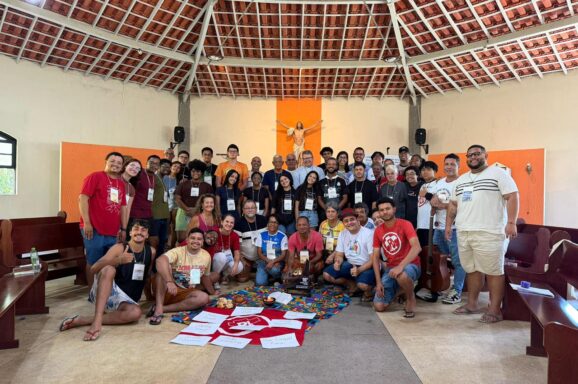 CEBs refletem sobre as juventudes e Igreja em saída