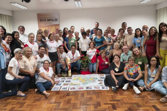 Pastoral da Aids realiza formação nacional sobre incidência política em Porto Alegre